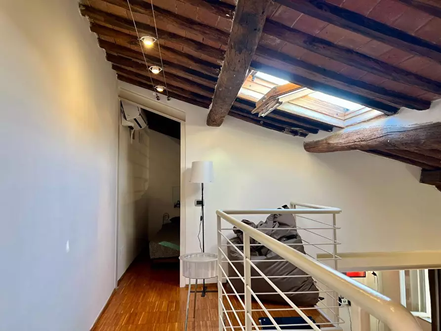 Immagine 10 di Loft/Open space in affitto  a Pisa