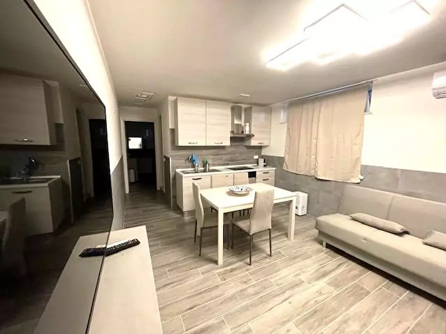 Immagine 23 di Seminterrato in vendita  a Massa