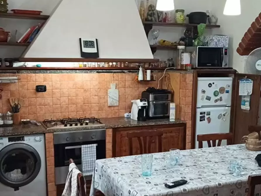 Immagine 3 di Terratetto in vendita  a Ortonovo