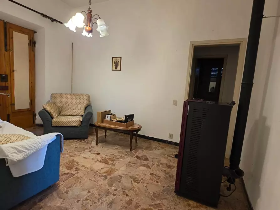 Immagine 17 di Casa indipendente in vendita  a Viareggio