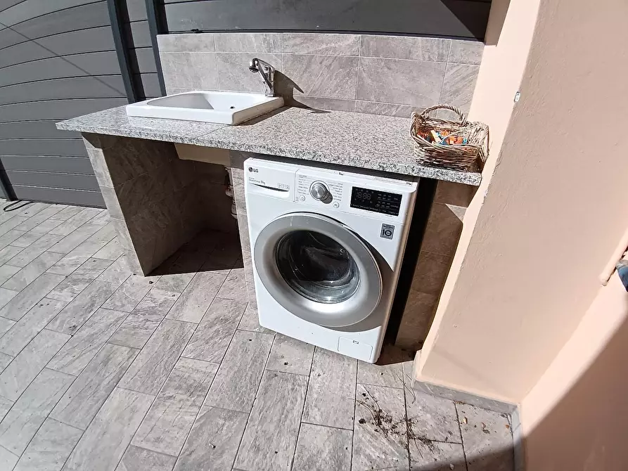 Immagine 26 di Appartamento in affitto  a Empoli