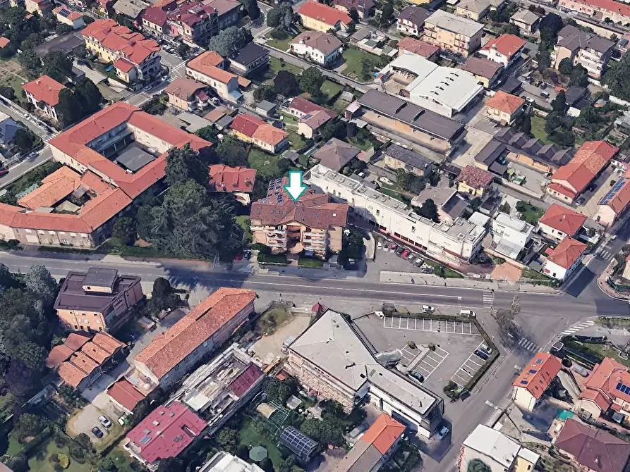 Immagine 2 di Appartamento in vendita  a Limbiate