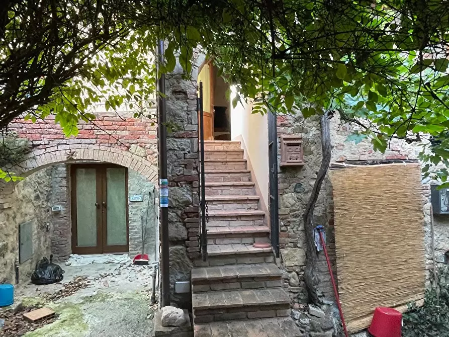 Immagine 2 di Appartamento in vendita  a Murlo