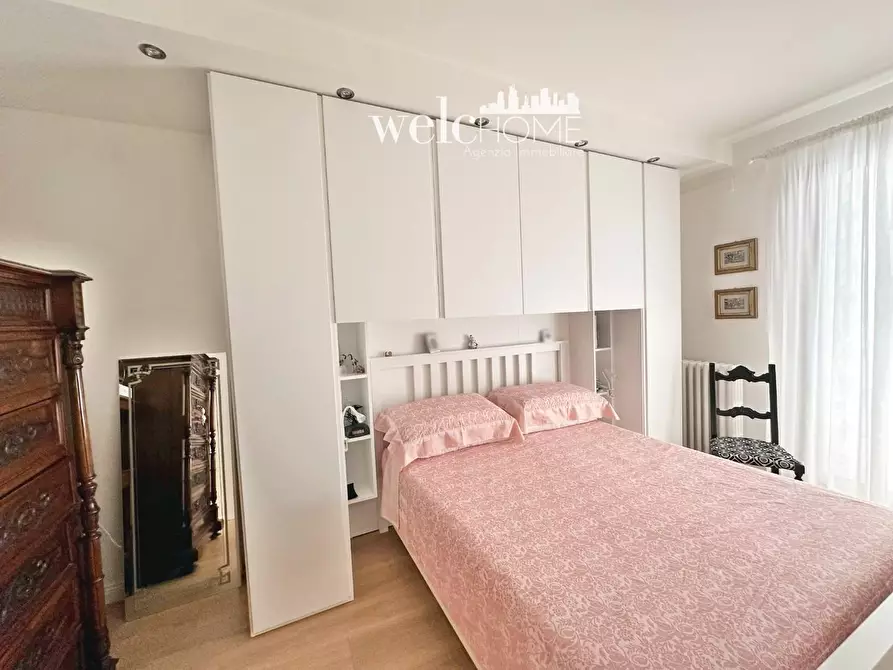 Immagine 29 di Appartamento in vendita  a Campi Bisenzio