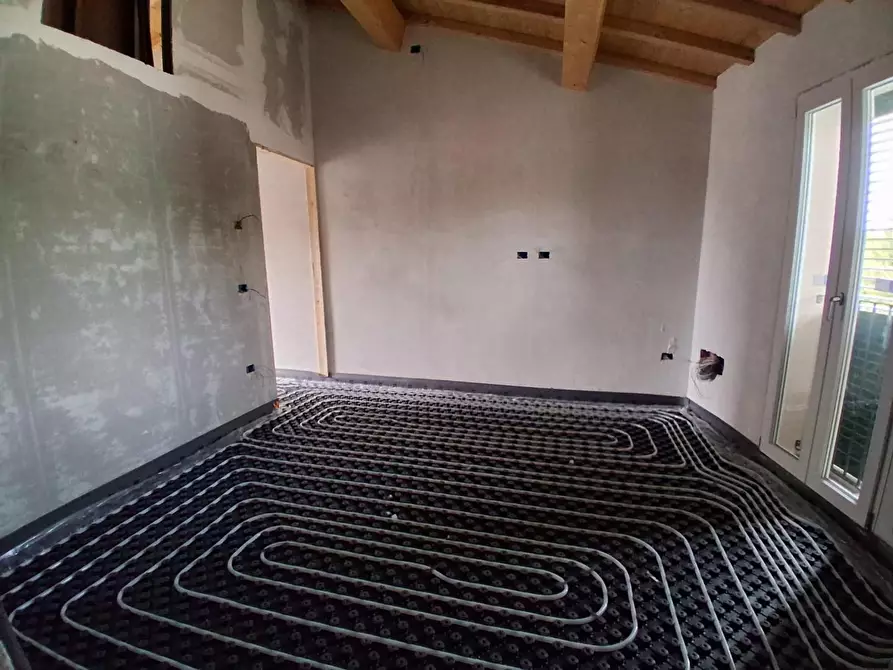 Immagine 11 di Terratetto in vendita  a Capannori