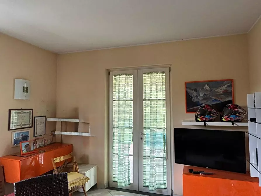 Immagine 8 di Villa in vendita  a Capannori