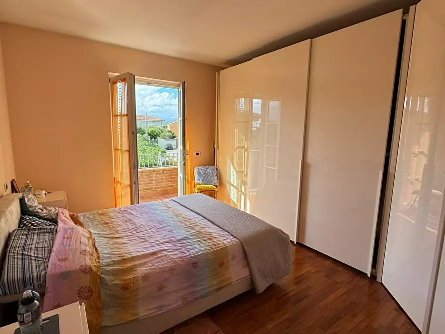 Immagine 40 di Villa in vendita  a Capannori