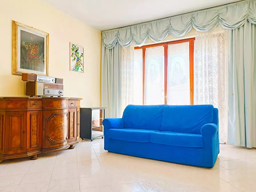 Immagine 11 di Appartamento in vendita  a Empoli