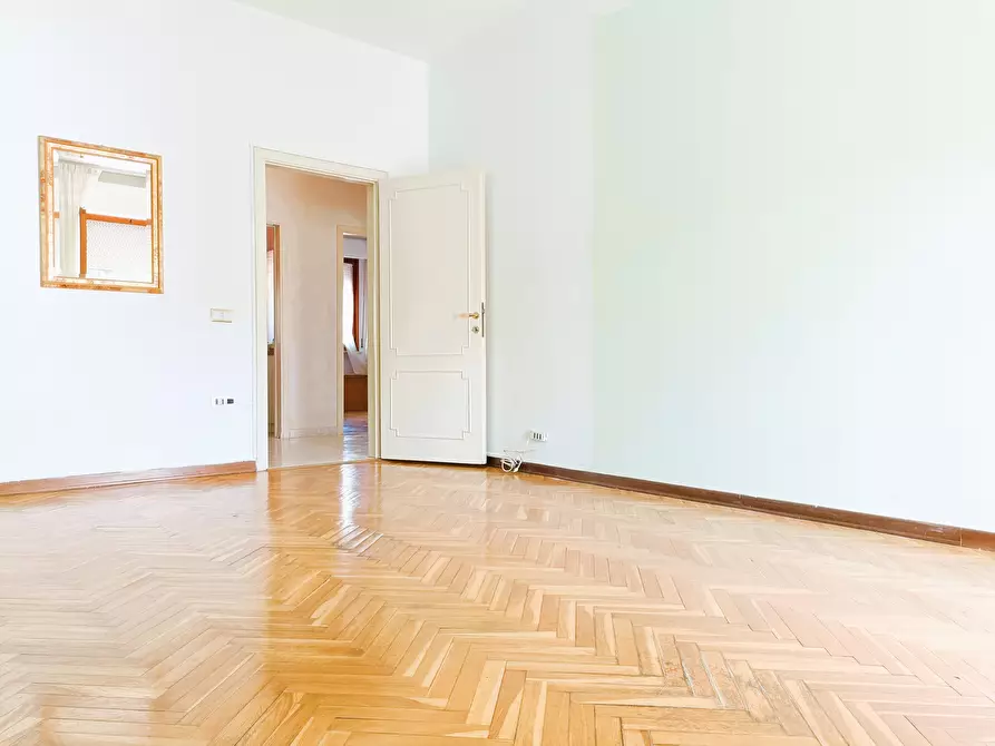 Immagine 4 di Appartamento in vendita  a Empoli