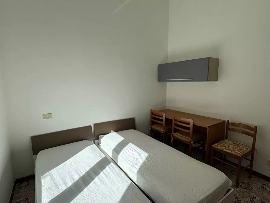 Immagine 12 di Appartamento in affitto  a Pisa