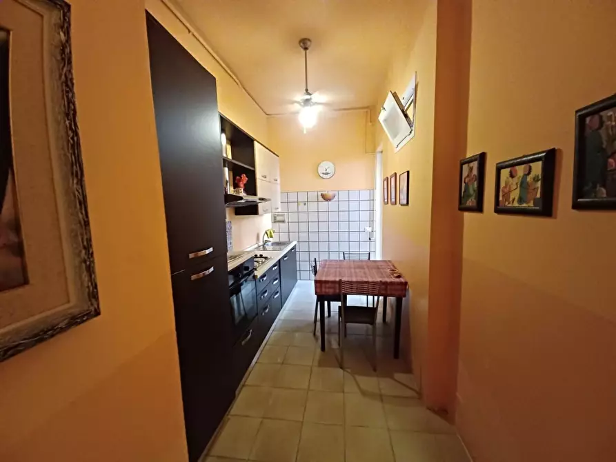 Immagine 5 di Appartamento in vendita  a Viareggio