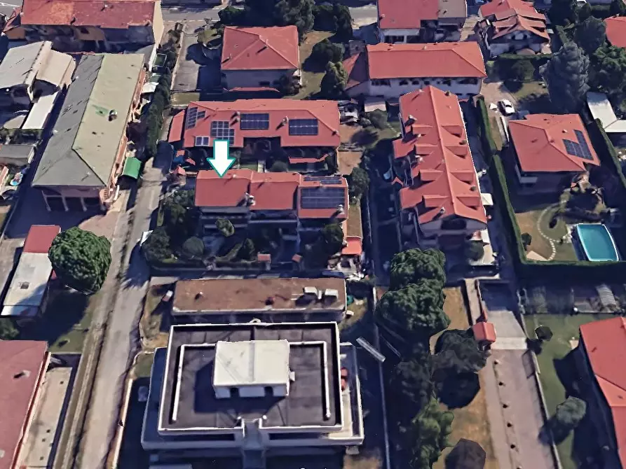 Immagine 2 di Villetta a schiera in vendita  a Trezzano Rosa