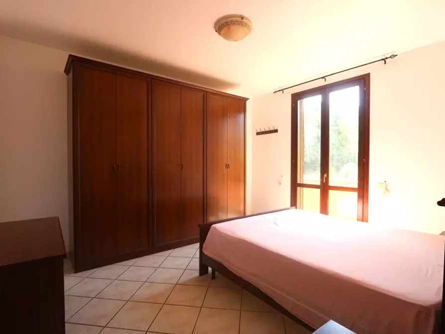 Immagine 10 di Appartamento in vendita  a Buti