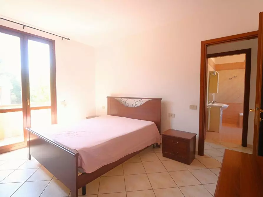 Immagine 11 di Appartamento in vendita  a Buti