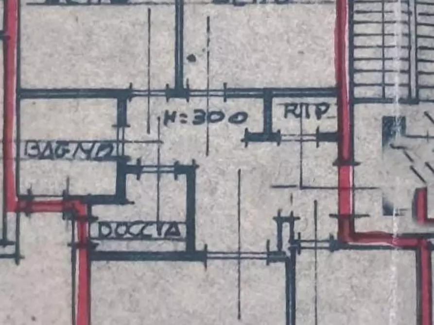 Immagine 1 di Appartamento in vendita  a Viareggio