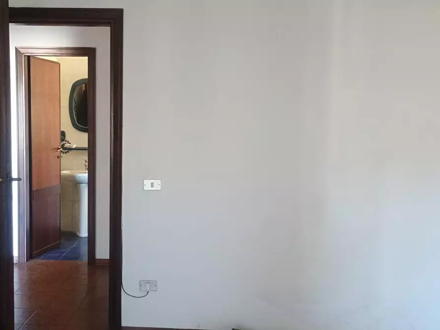 Immagine 13 di Appartamento in vendita  a Viareggio