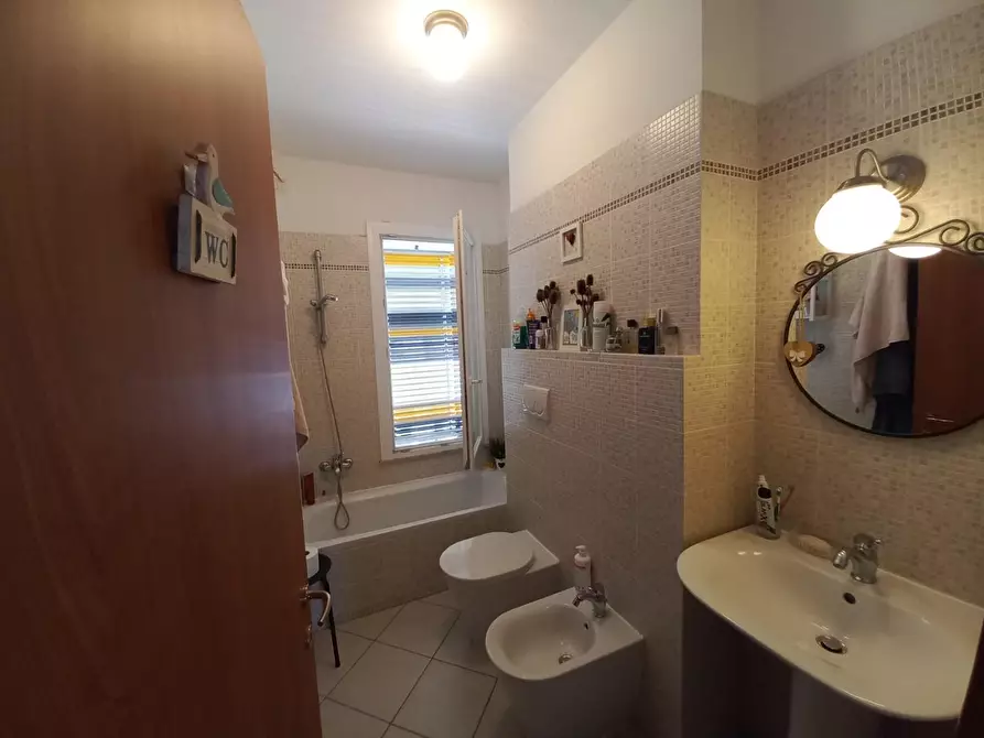 Immagine 23 di Appartamento in vendita  a Pisa