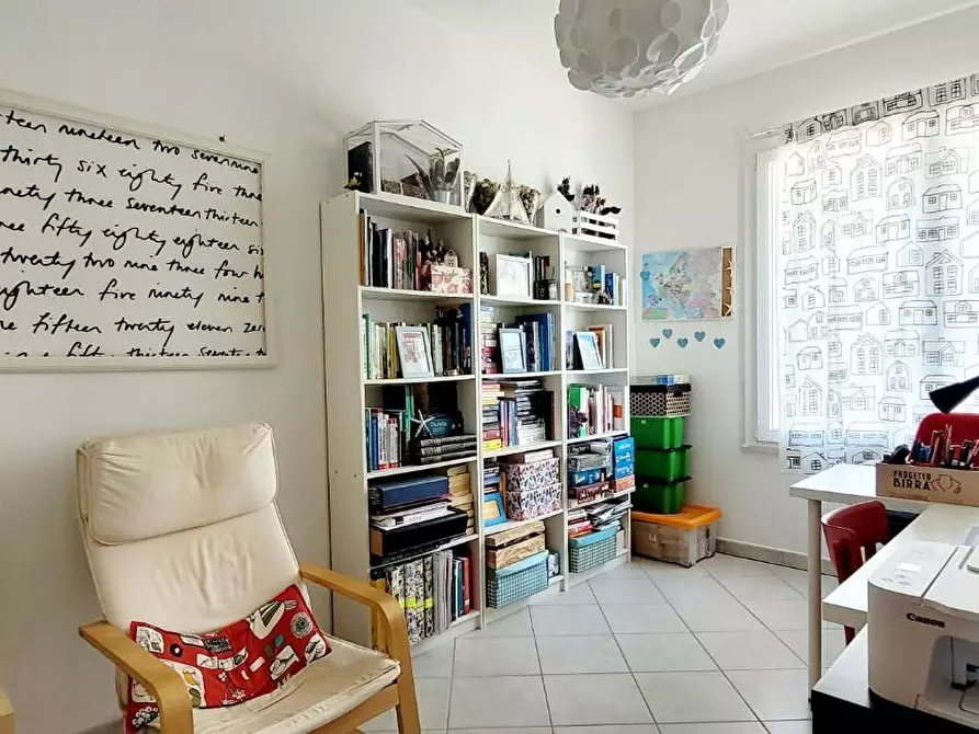 Immagine 12 di Appartamento in vendita  a Pisa