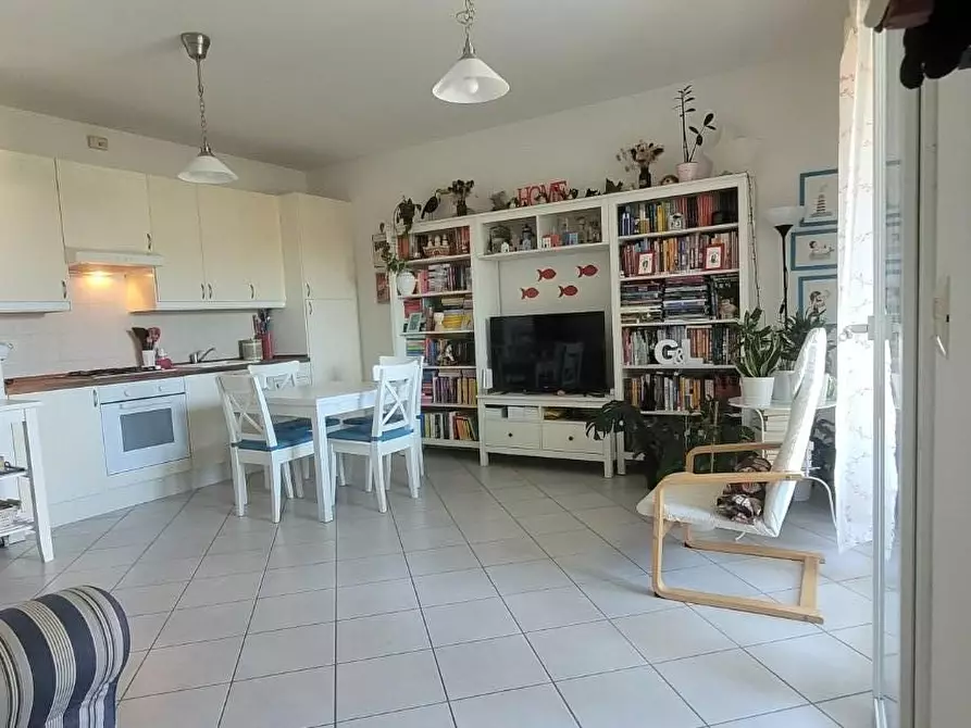 Immagine 2 di Appartamento in vendita  a Pisa