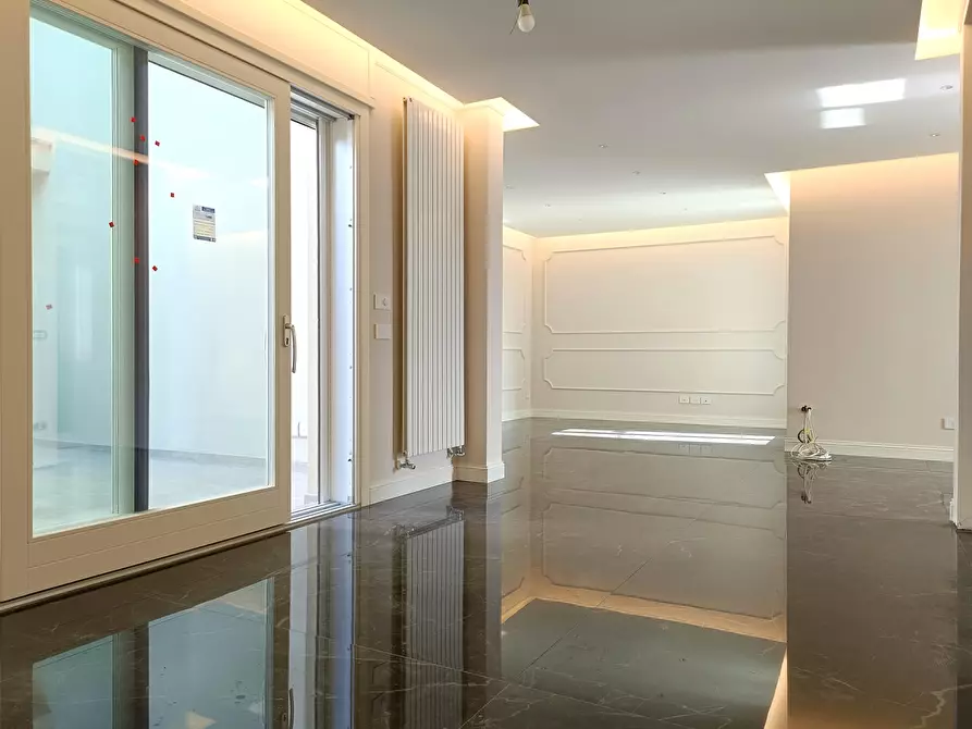 Immagine 2 di Mansarda in vendita  a Empoli