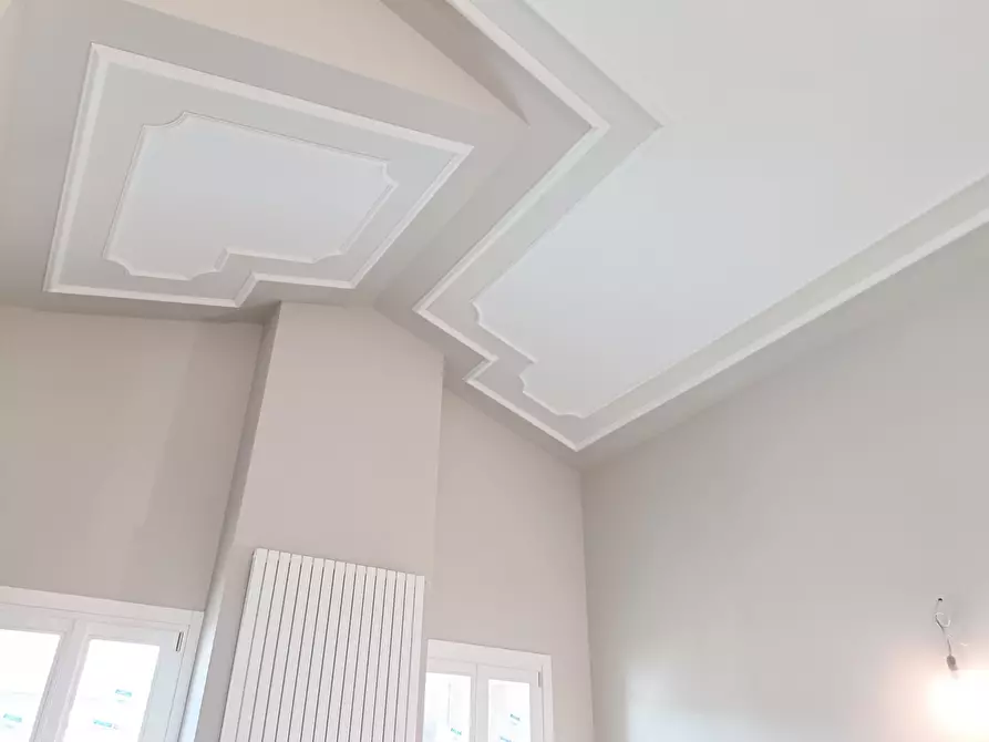 Immagine 25 di Mansarda in vendita  a Empoli