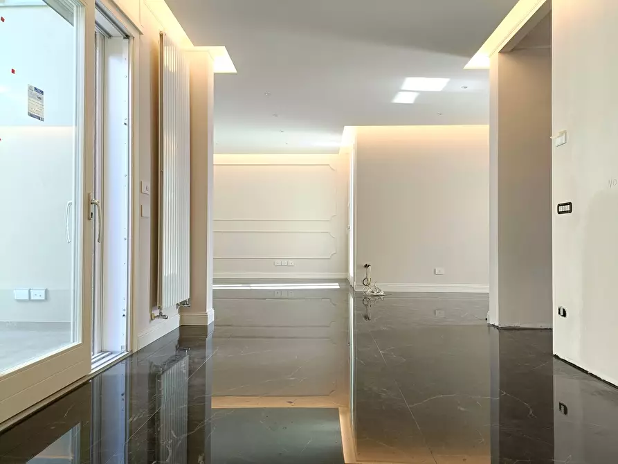 Immagine 3 di Mansarda in vendita  a Empoli