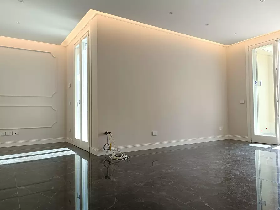 Immagine 9 di Mansarda in vendita  a Empoli