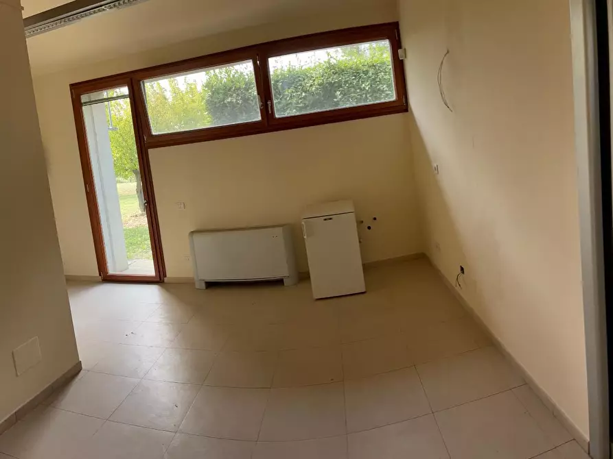 Immagine 4 di Appartamento in affitto  a San Giuliano Terme