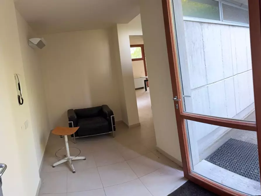 Immagine 8 di Appartamento in affitto  a San Giuliano Terme