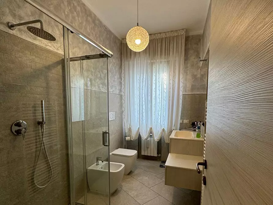 Immagine 63 di Villa in vendita  a Capannori