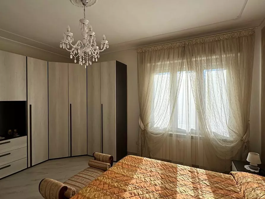 Immagine 57 di Villa in vendita  a Capannori