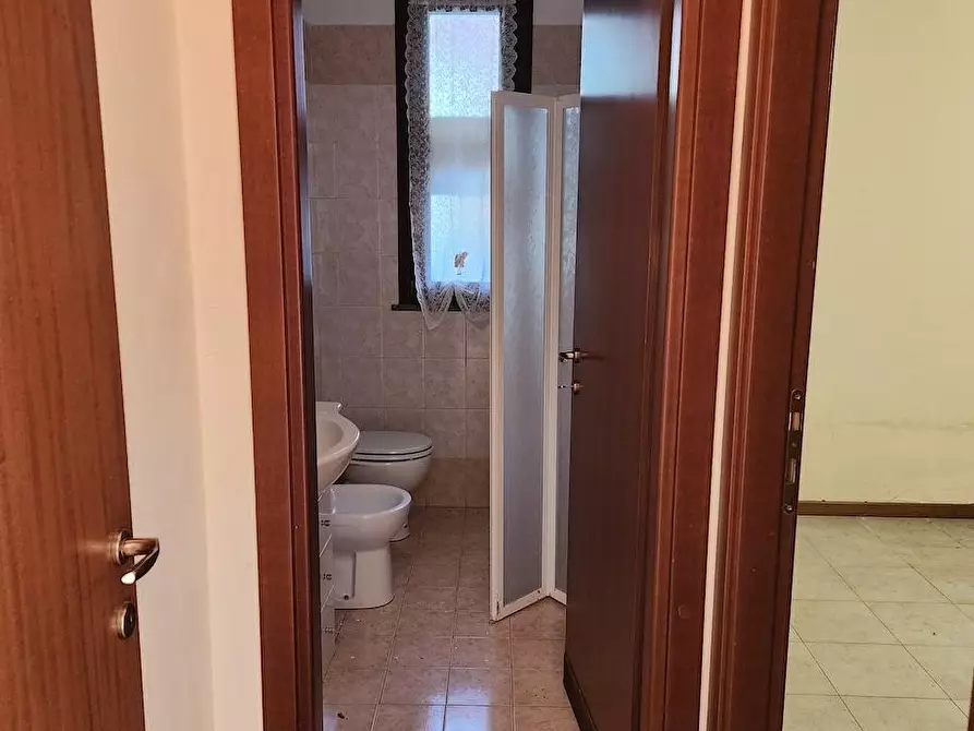 Immagine 4 di Appartamento in vendita  a Santa Maria A Monte