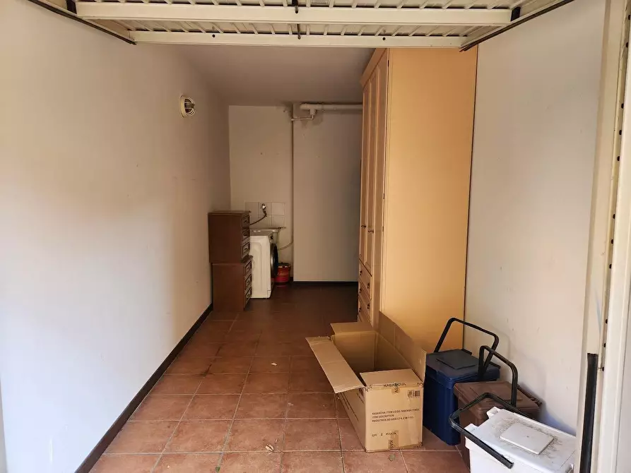 Immagine 9 di Appartamento in vendita  a Santa Maria A Monte