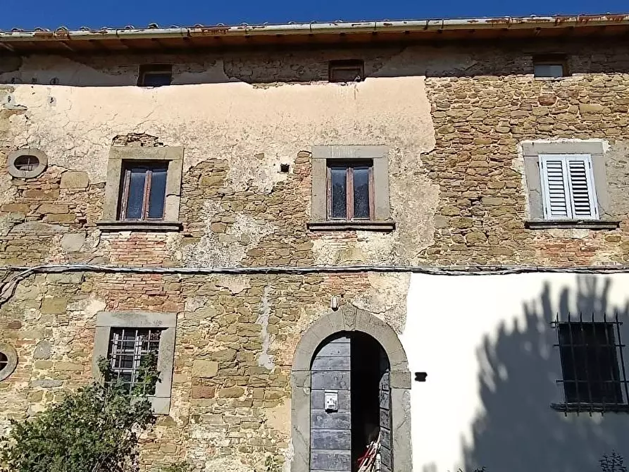 Immagine 1 di Casa colonica in vendita  a Vinci