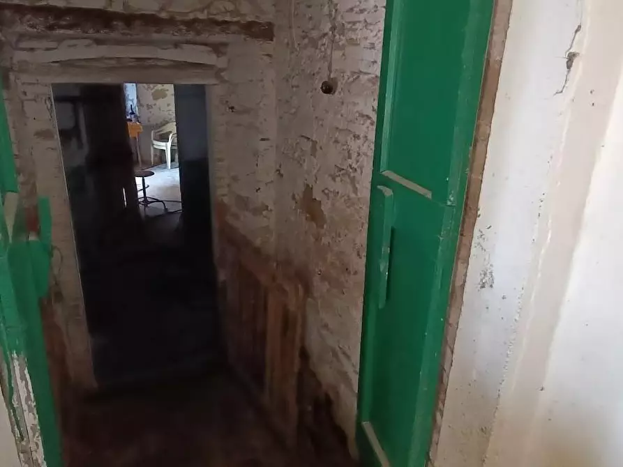 Immagine 9 di Casa colonica in vendita  a Vinci