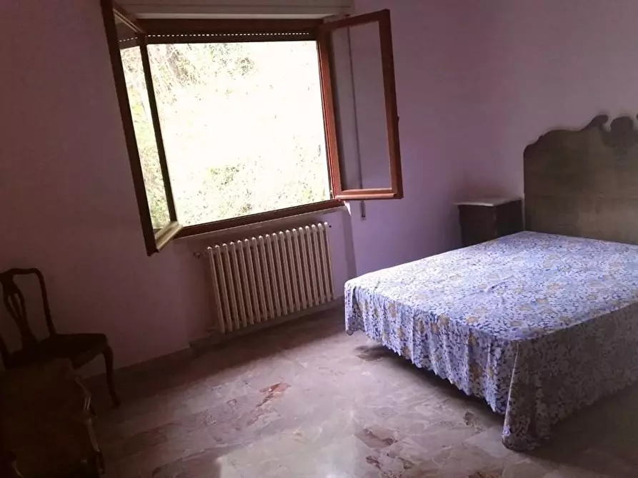 Immagine 14 di Casa indipendente in vendita  a Carrara