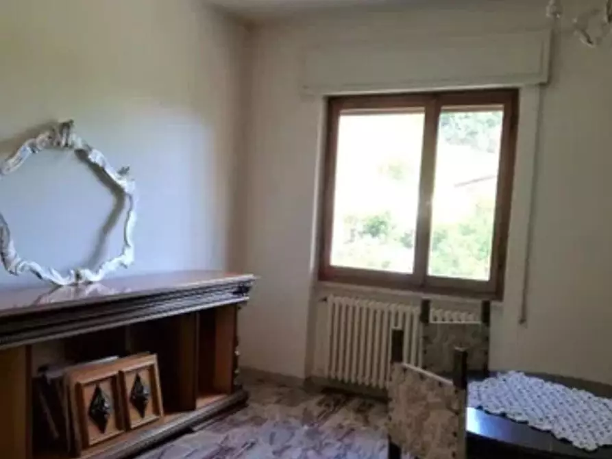 Immagine 23 di Casa indipendente in vendita  a Carrara