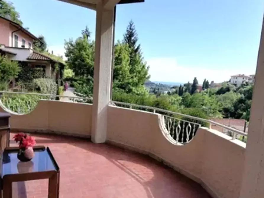 Immagine 8 di Casa indipendente in vendita  a Carrara