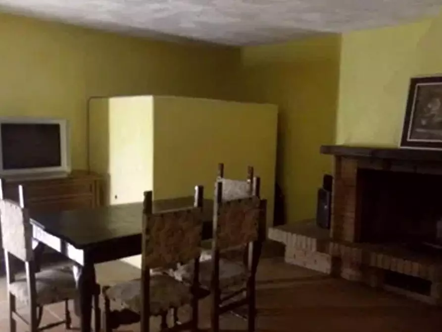 Immagine 15 di Casa indipendente in vendita  a Carrara