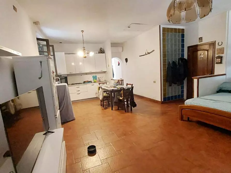 Immagine 2 di Appartamento in vendita  a Vicopisano