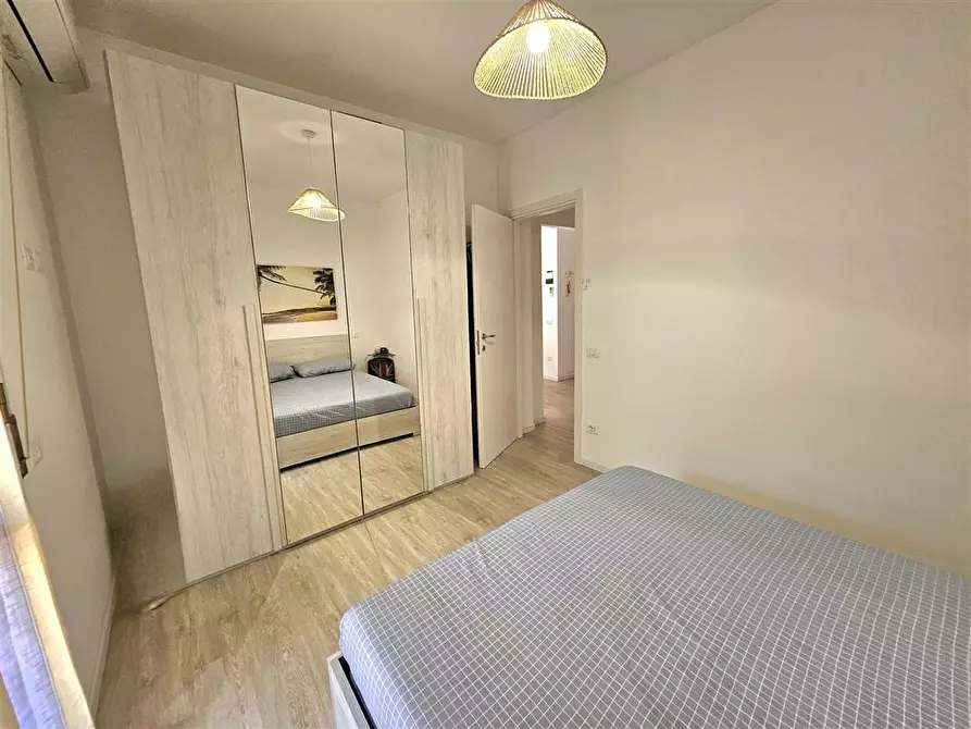 Immagine 16 di Appartamento in vendita  a Massa