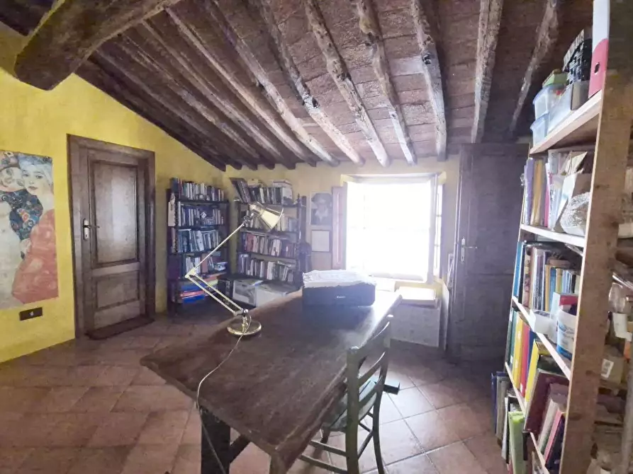 Immagine 41 di Terratetto in vendita  a Pescaglia