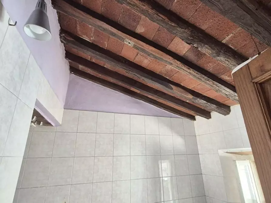 Immagine 69 di Terratetto in vendita  a Pescaglia