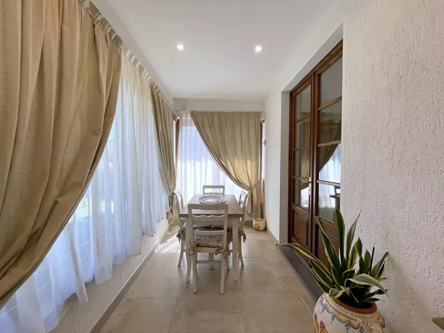 Immagine 6 di Casa trifamiliare in vendita  a Camaiore