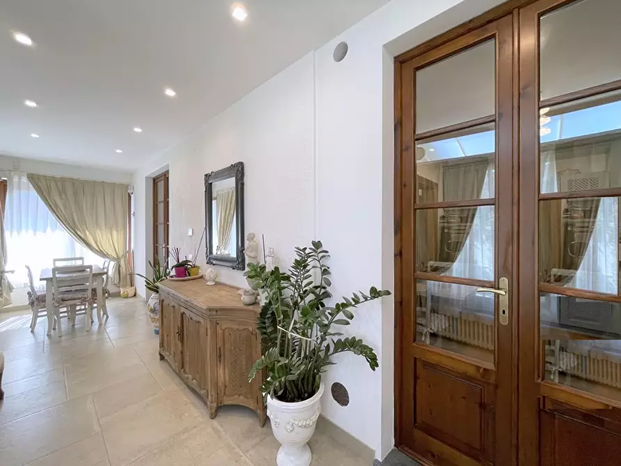Immagine 4 di Casa trifamiliare in vendita  a Camaiore