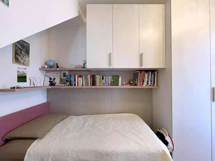 Immagine 30 di Casa trifamiliare in vendita  a Camaiore