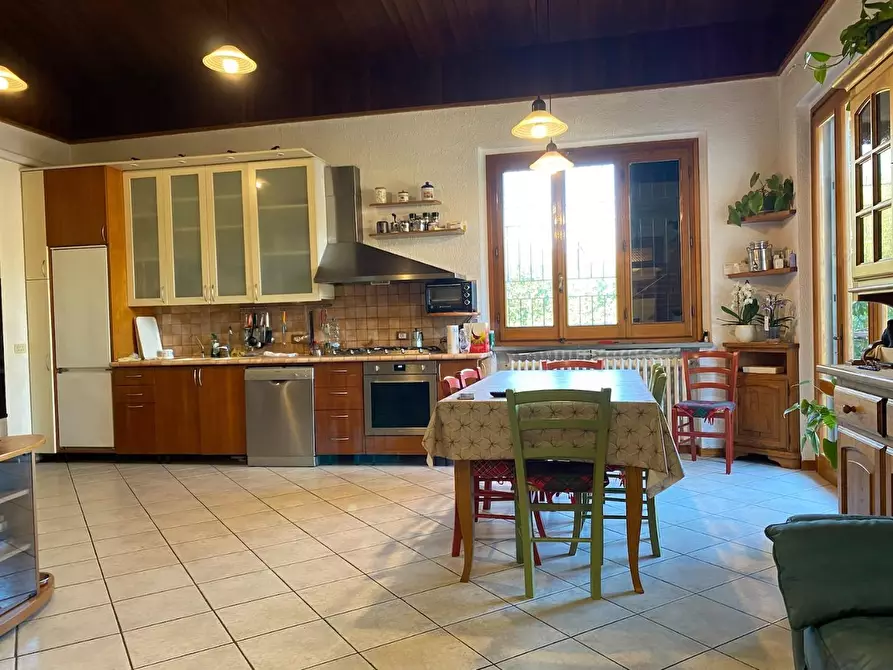 Immagine 2 di Casa indipendente in vendita  a Montelupo Fiorentino