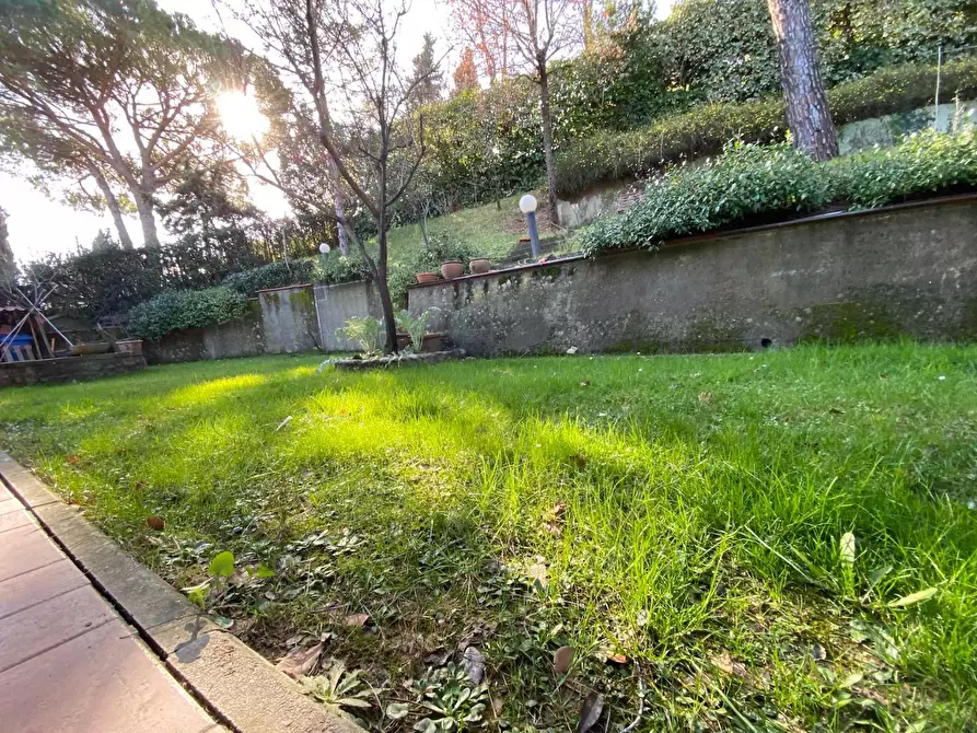 Immagine 42 di Casa indipendente in vendita  a Montelupo Fiorentino