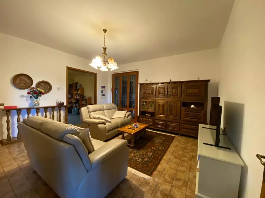 Immagine 12 di Casa indipendente in vendita  a Montelupo Fiorentino