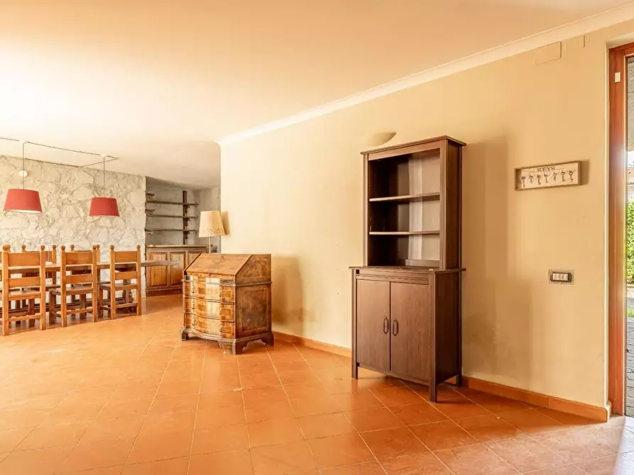 Immagine 40 di Villa in vendita  a Lucca